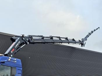 TGX 35.580 8x4-4 / HIAB 54 t/m CRANE+ JIB